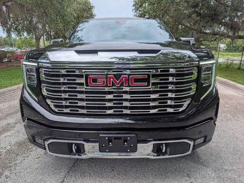 Used 2024 GMC Sierra 1500 Denali w/ Denali Reserve Package RWD image 2