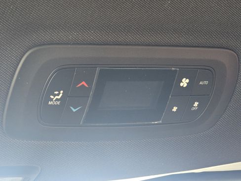 New 2026 Chrysler Pacifica Limited w/ S Appearance Package image 26