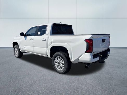 New 2026 Toyota Tacoma SR5 image 7