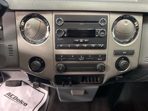 Used 2015 Ford F250 XLT w/ XLT Value Package image 21