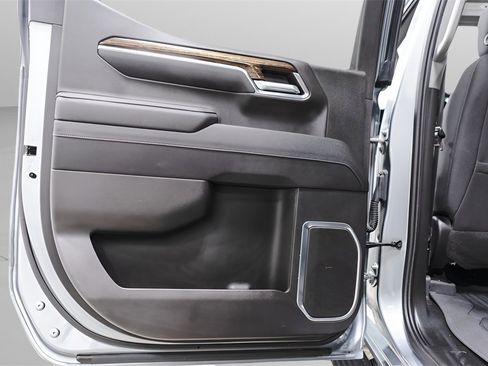 Used 2023 GMC Sierra 1500 Elevation w/ Preferred Package image 27