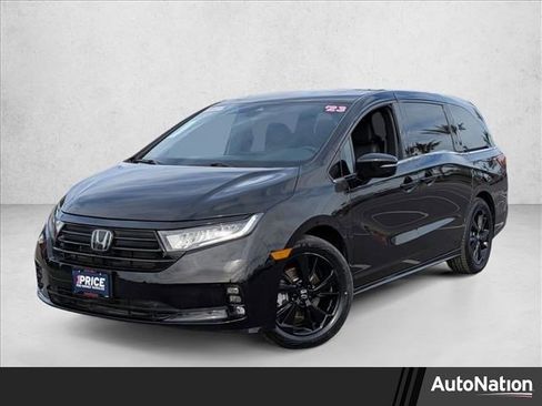 Used 2023 Honda Odyssey Sport image 1