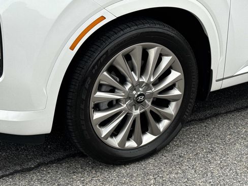 Used 2020 Hyundai Palisade Limited w/ Winter Weather Package image 29