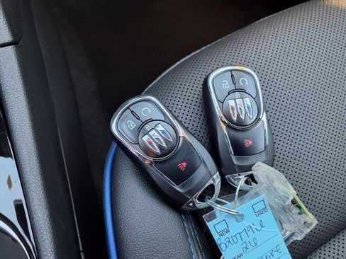 New 2026 Buick Encore GX Sport Touring image 8