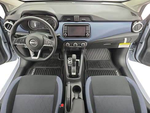 New 2025 Nissan Versa SV w/ Trunk Package FWD image 9