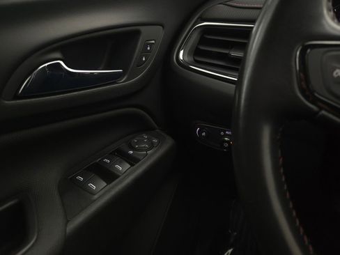 Used 2022 Chevrolet Equinox RS image 29