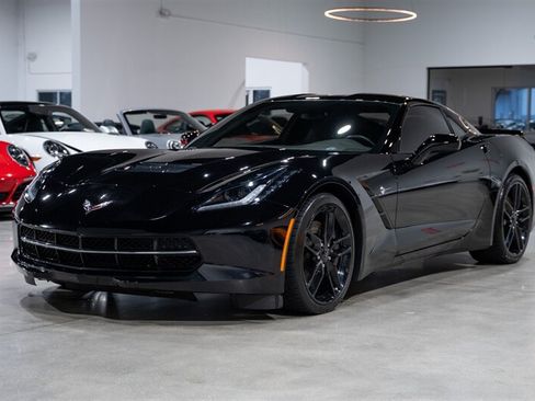 Used 2017 Chevrolet Corvette Stingray Coupe w/ Battery Protection Package RWD image 10