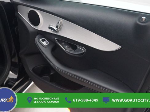 Used 2016 Mercedes-Benz C 300 Sedan image 16