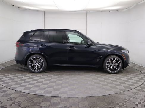 Used 2026 BMW X5 xDrive50e w/ M Sport Package image 5