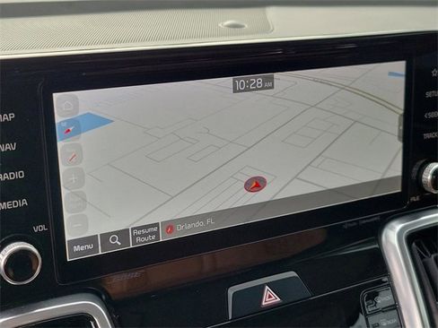 Used 2023 Kia Sorento SX Prestige image 25