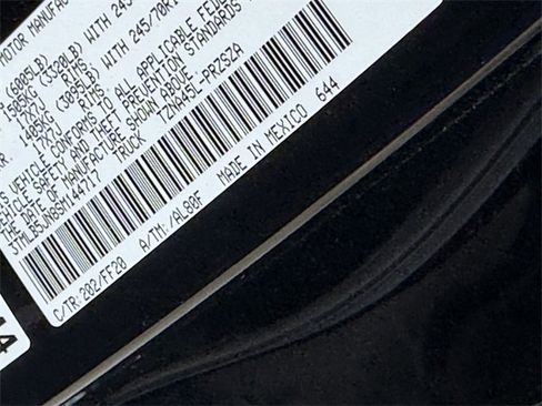 Used 2025 Toyota Tacoma SR5 w/ SR5 Upgrade Package image 10