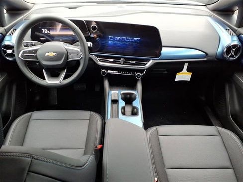 New 2026 Chevrolet Equinox EV LT image 7