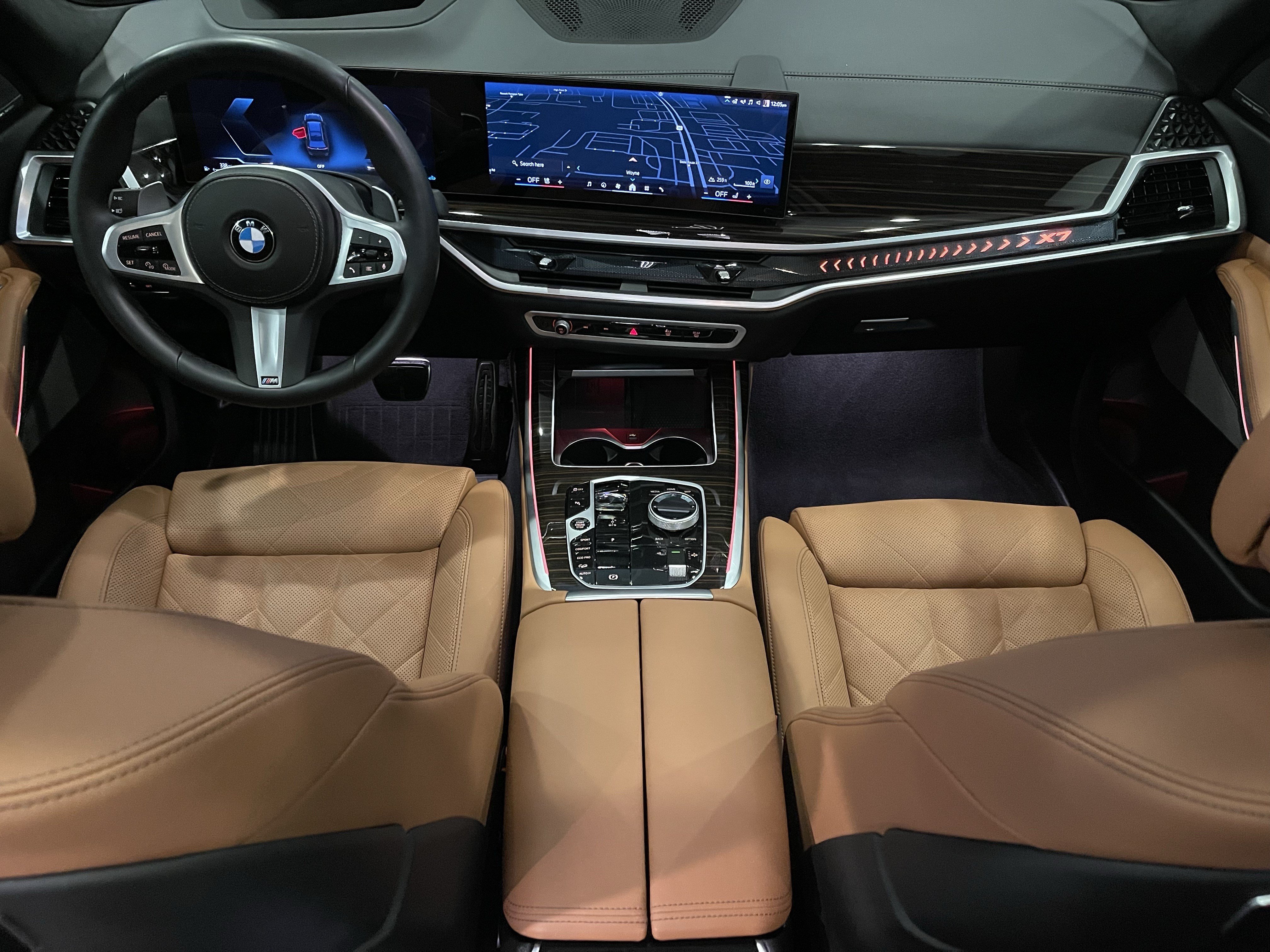 Used 2025 BMW X7 xDrive40i w/ M Sport Package AWD/4WD image 17