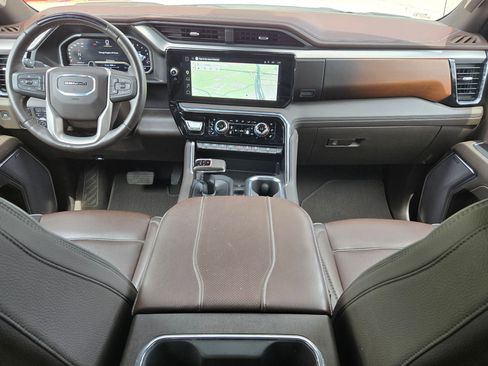 Used 2023 GMC Sierra 1500 Denali image 16