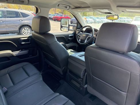 Used 2018 Chevrolet Silverado 1500 LT w/ All Star Edition AWD/4WD image 26