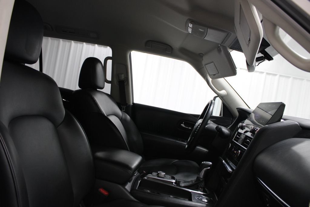 Used 2024 Nissan Armada SV RWD image 22