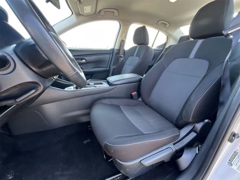 Used 2022 Nissan Sentra SV image 17