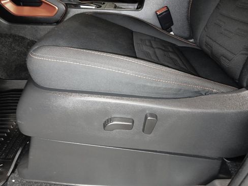 Used 2023 Nissan Frontier PRO-4X w/ Pro Convenience Package image 17