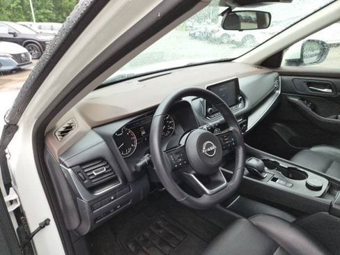 Used 2023 Nissan Rogue SV w/ SV Premium B Package AWD/4WD image 15