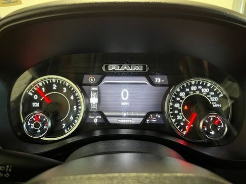Used 2025 RAM 1500 Big Horn AWD/4WD image 24