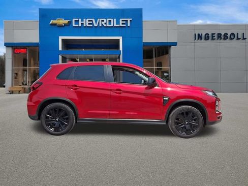 Used 2024 Mitsubishi Outlander Sport LE AWD/4WD image 27
