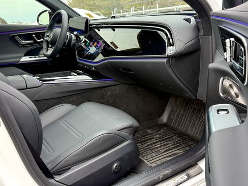 Used 2026 Mercedes-Benz E 53 AMG 4MATIC Sedan image 13