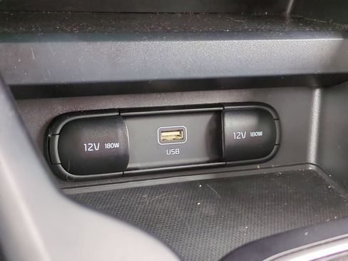 Certified 2024 Kia Soul LX w/ Option Group 015 image 20