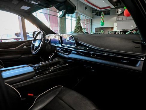 Used 2022 Cadillac Escalade ESV Sport image 29