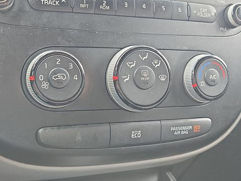 Used 2014 Kia Soul image 15