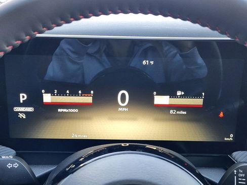 New 2026 Nissan Kicks SR image 11