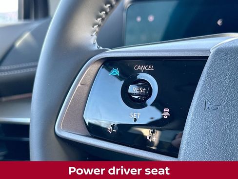 New 2025 Nissan Murano SL image 18