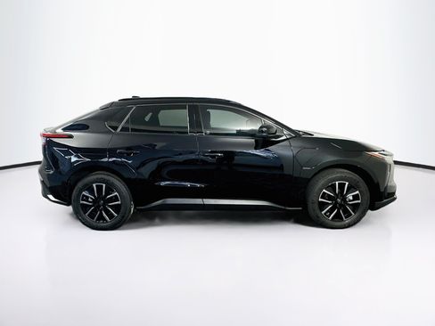 Used 2026 Toyota bZ FWD image 10