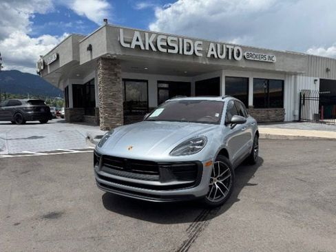 Used 2024 Porsche Macan Turbo AWD/4WD image 1