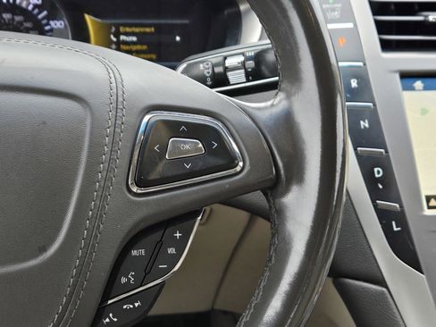 Used 2018 Lincoln MKZ Reserve image 13