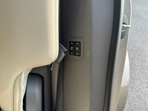 Used 2022 Cadillac XT6 Premium Luxury AWD/4WD image 58