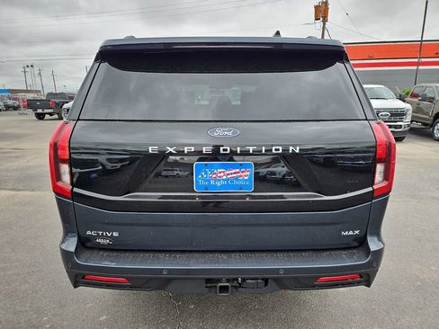 New 2026 Ford Expedition Max Active RWD image 10