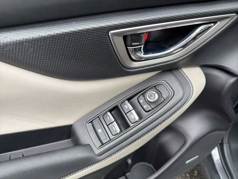 Used 2022 Subaru Forester Limited image 11