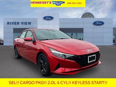 Used 2023 Hyundai Elantra SEL w/ Cargo Package