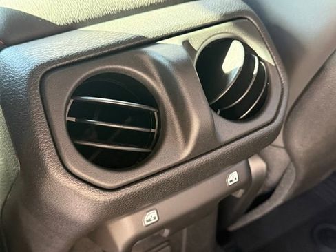 New 2025 Jeep Wrangler Unlimited Rubicon w/ Steel Bumper Group image 29