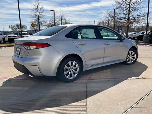 New 2026 Toyota Corolla LE image 5