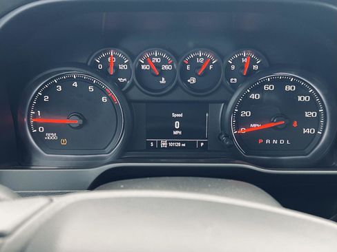 Used 2019 Chevrolet Silverado 1500 Custom Trail Boss w/ Custom Convenience Package image 24