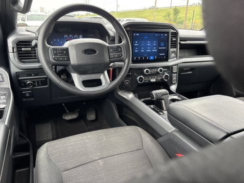 Used 2025 Ford F150 XLT w/ Equipment Group 301A Standard AWD/4WD image 15