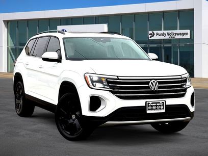 New 2026 Volkswagen Atlas SE