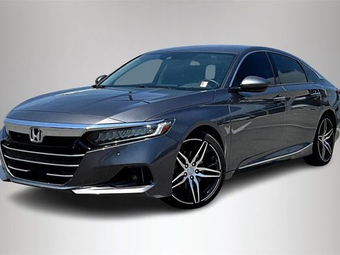 Used 2021 Honda Accord Touring image 1