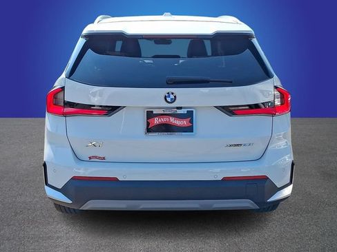 Used 2023 BMW X1 xDrive28i AWD/4WD image 5