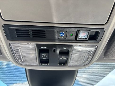 Used 2022 Honda Odyssey Elite image 26