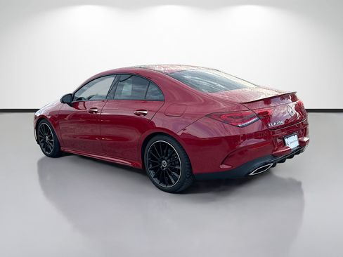 Used 2023 Mercedes-Benz CLA 250 w/ AMG Line image 5