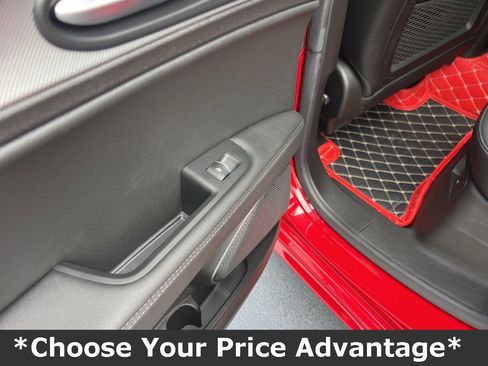 Used 2022 Alfa Romeo Stelvio Veloce image 44