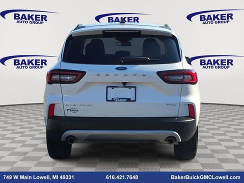 Used 2024 Ford Escape Platinum image 6