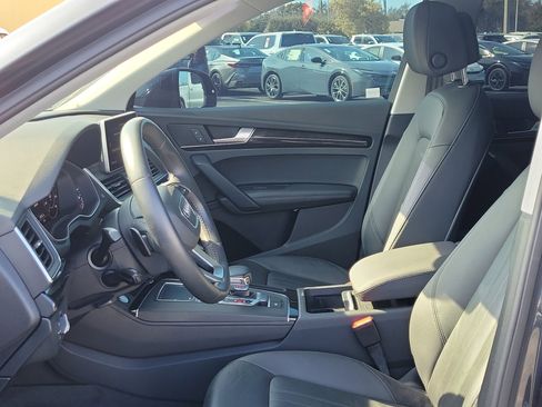 Used 2020 Audi Q5 2.0T Premium Plus w/ Premium Plus Package image 24